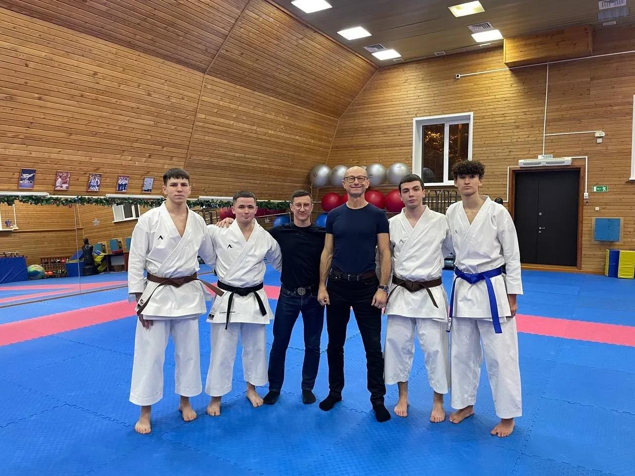 Поздравляем с успешной аттестацией на черные пояса!