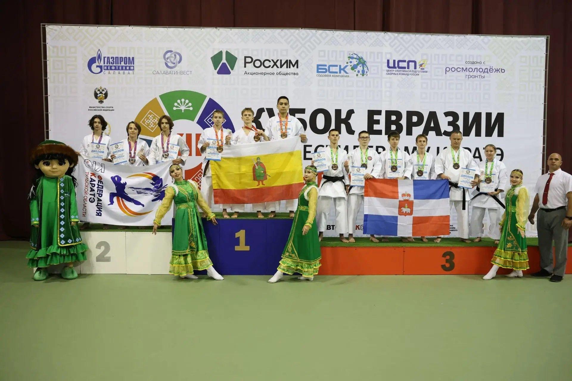 a04803d4-54cb-49d4-aa77-72029a22df92.jpg